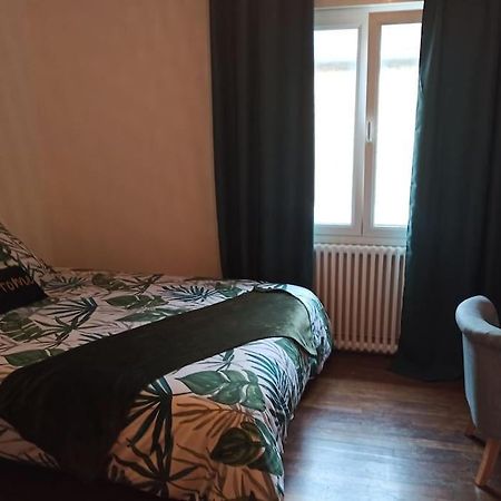 Petite Maison De Bourg Proche A84 Ducey-Les Cheris Exteriér fotografie