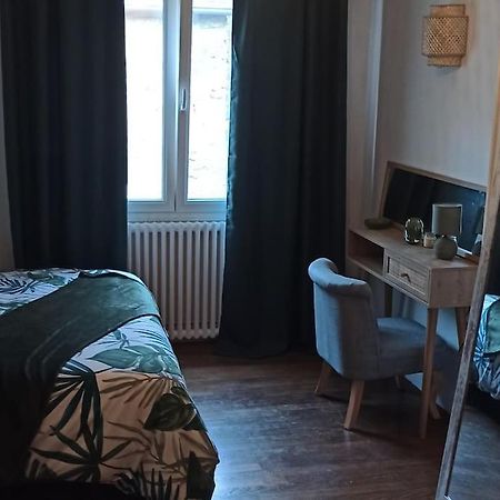 Petite Maison De Bourg Proche A84 Ducey-Les Cheris Exteriér fotografie