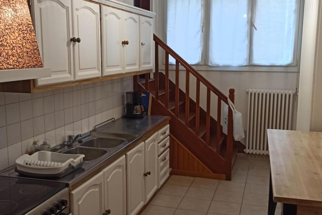 Petite Maison De Bourg Proche A84 Ducey-Les Cheris Exteriér fotografie